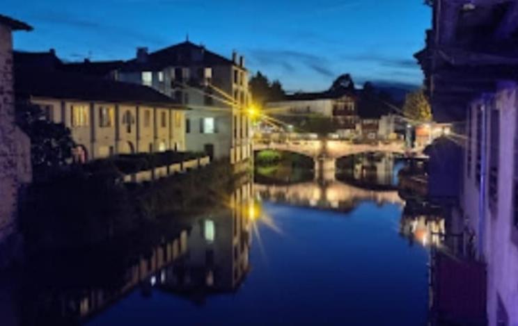 La Vita E Bella Saint-Jean-Pied-de-Port Exteriör bild